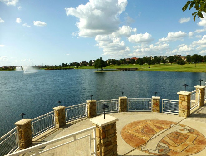 Castle Hills Village Shops presenting